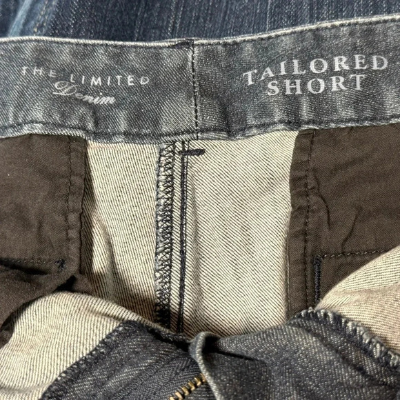 THE LIMITED Blue Denim Tailored Short Size. 6 R - Picture 4 of 6
